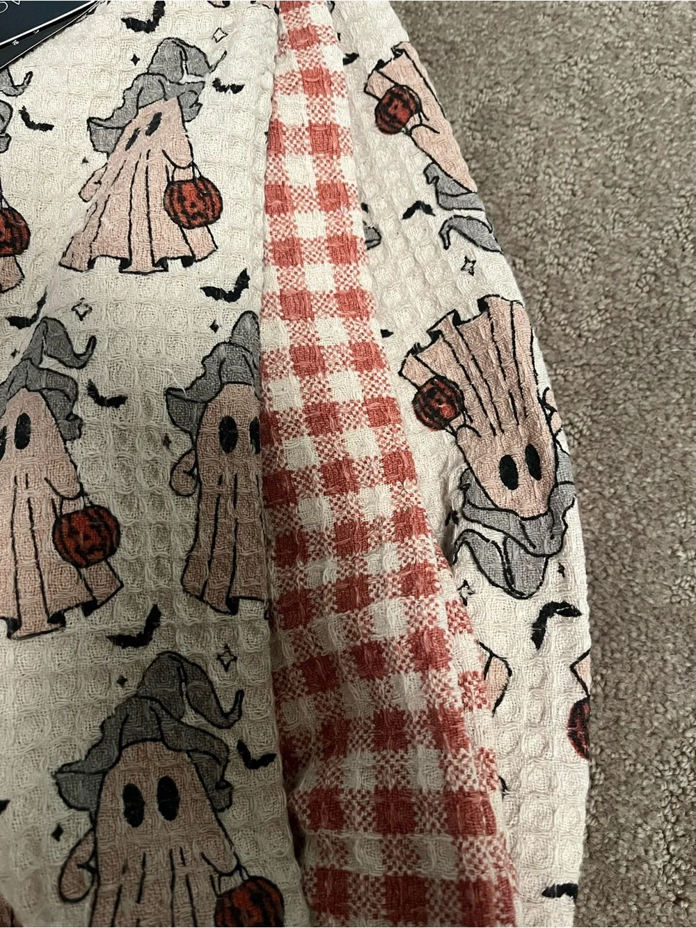 Rachel Zoe Set of 3 Ghost with Witch Hat & Pumpkin Halloween Kitchen Towels